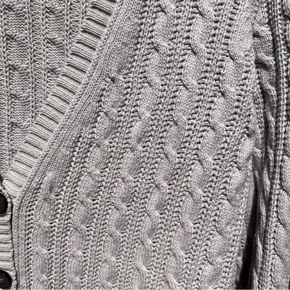 ⬇️Eddie Bauer Women’s Button Cardigan Sweater Size L Color Grey 💯% Cotton - Picture 4 of 12